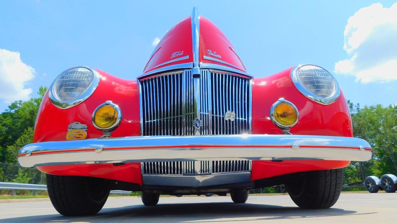 1939 Ford Deluxe