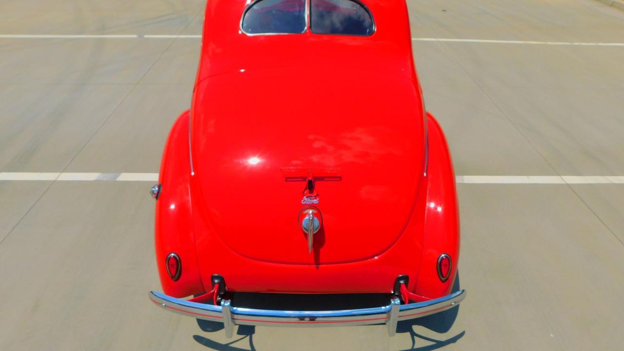 1939 Ford Deluxe