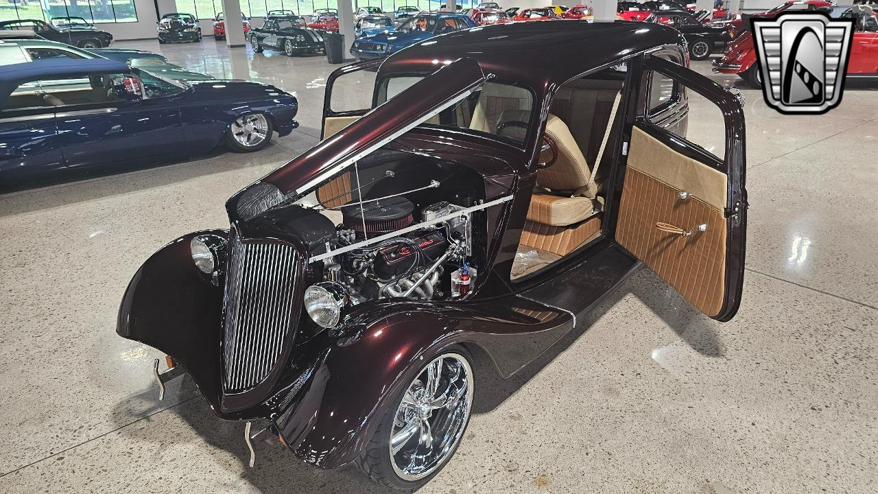 1933 Ford Vicky