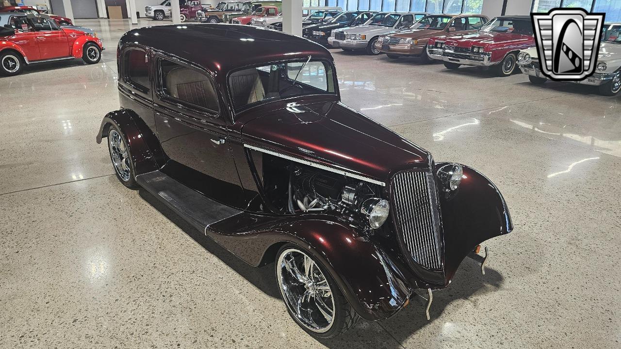 1933 Ford Vicky