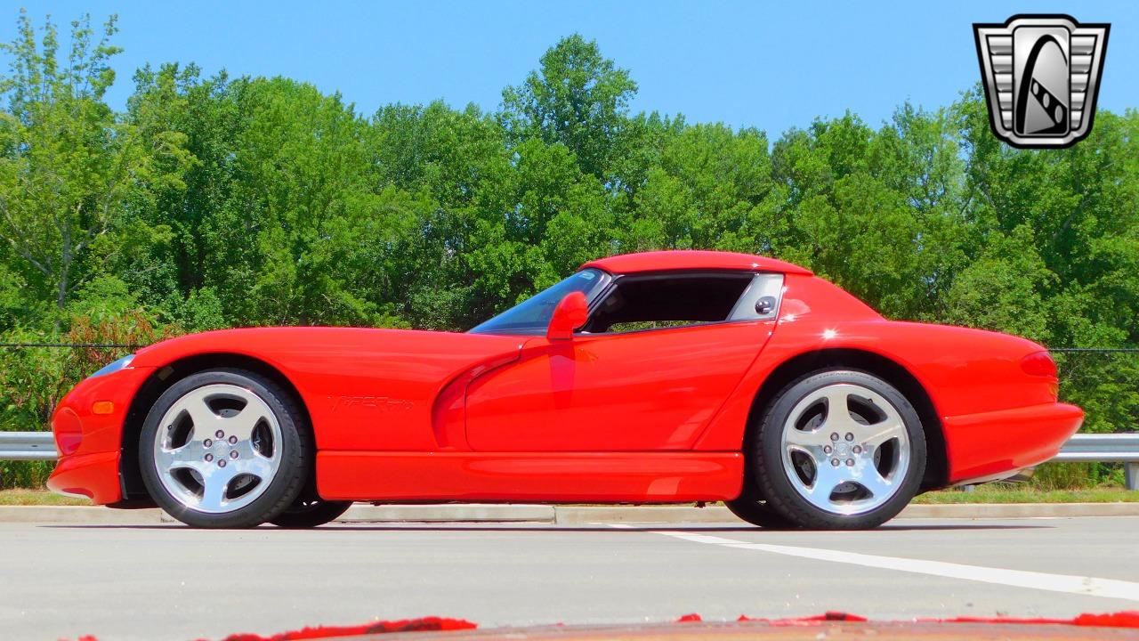 1999 Dodge Viper