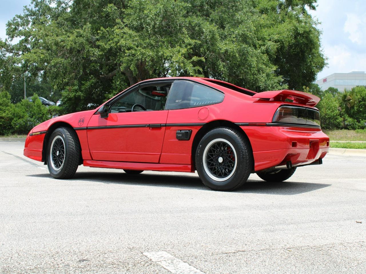 1988 Pontiac Fiero