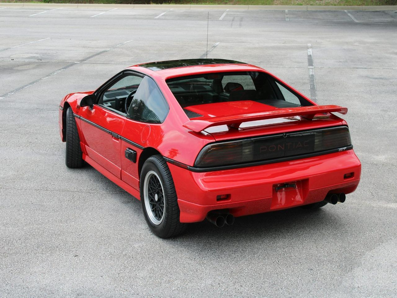 1988 Pontiac Fiero