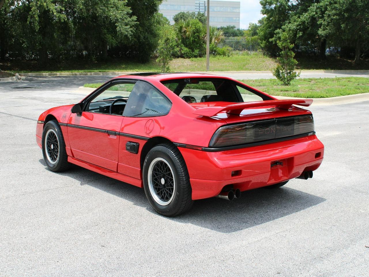 1988 Pontiac Fiero