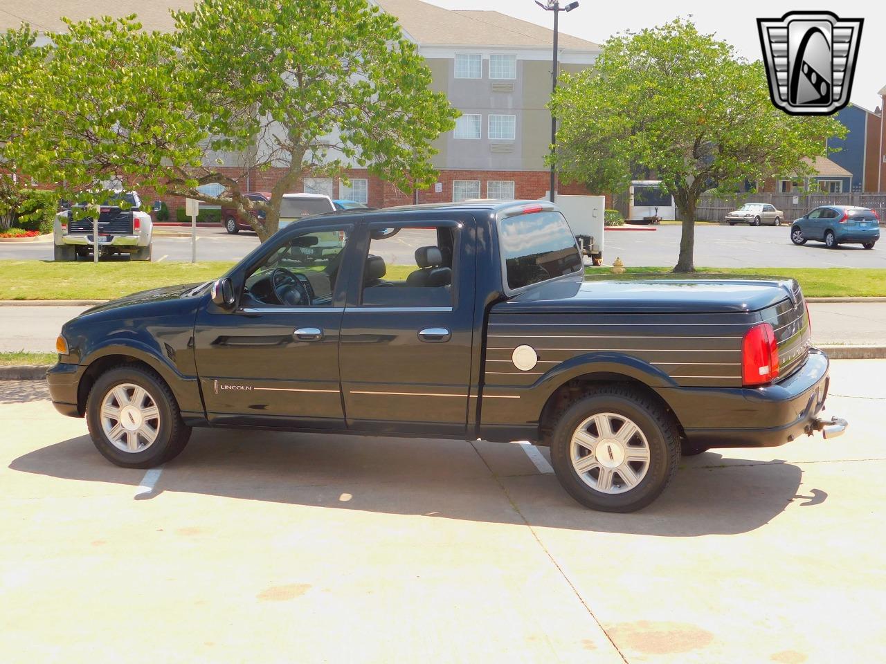 2002 Lincoln Blackwood