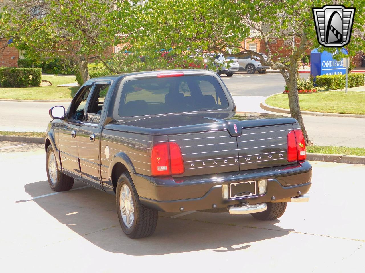 2002 Lincoln Blackwood