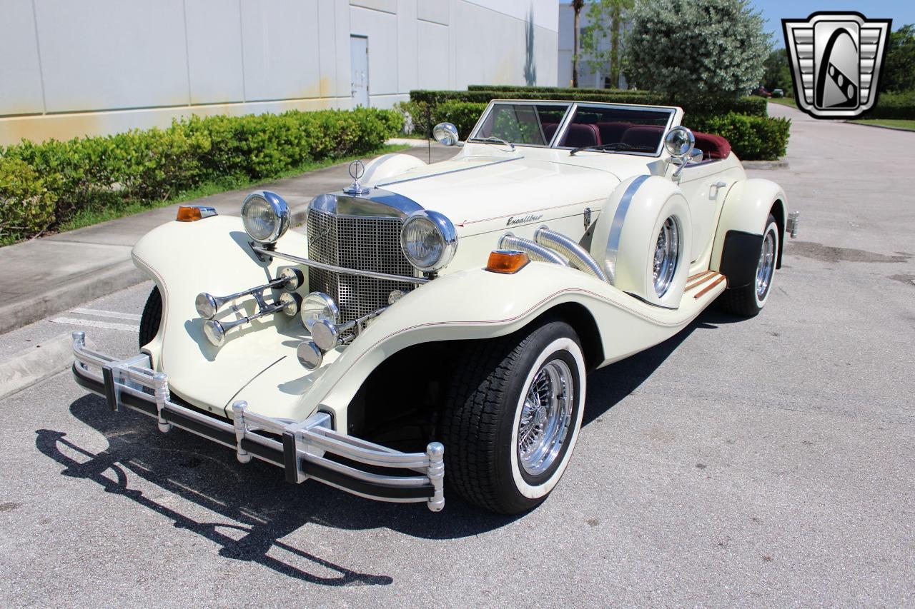 1981 Excalibur Roadster