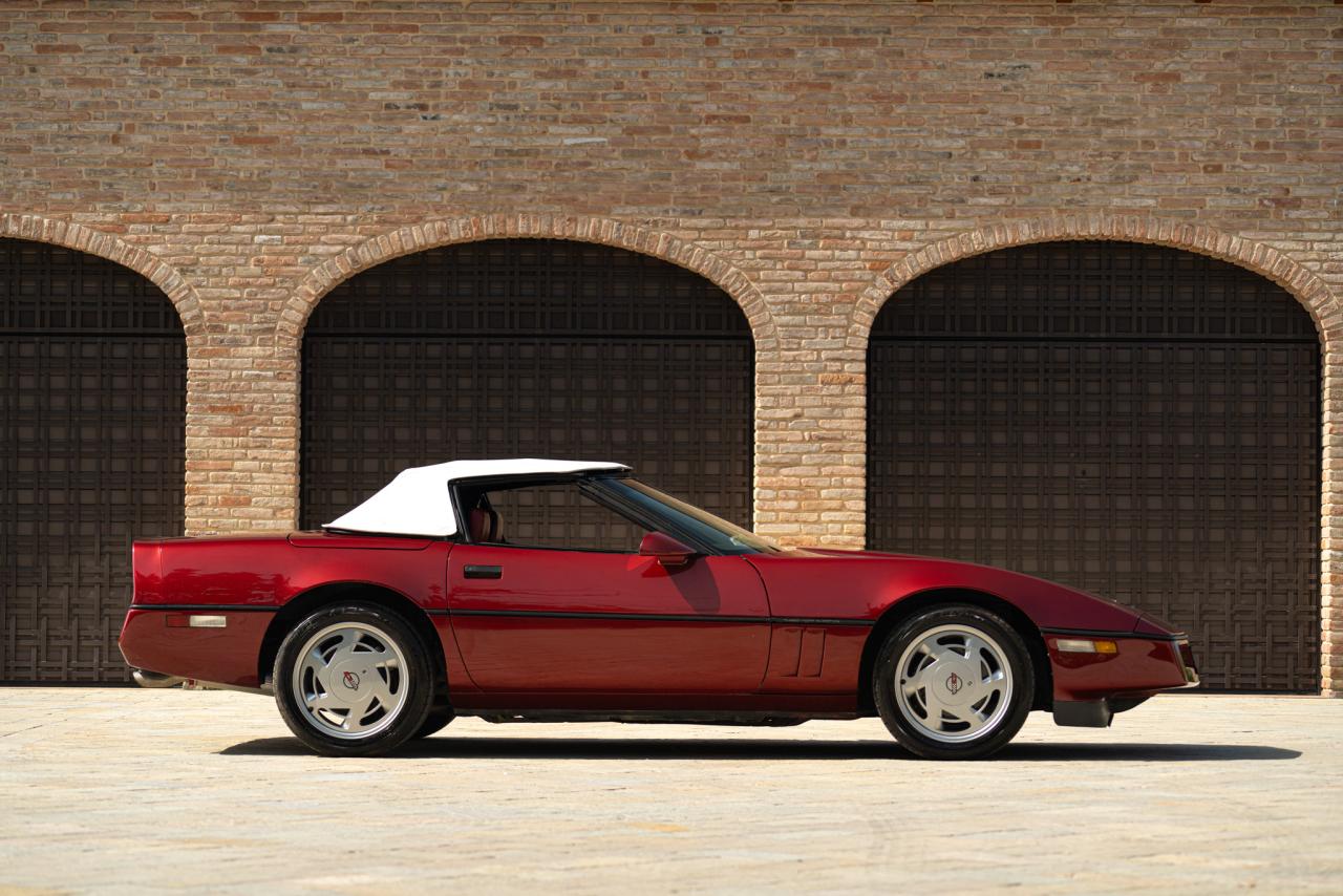 1987 Chevrolet Corvette C4 Convertible