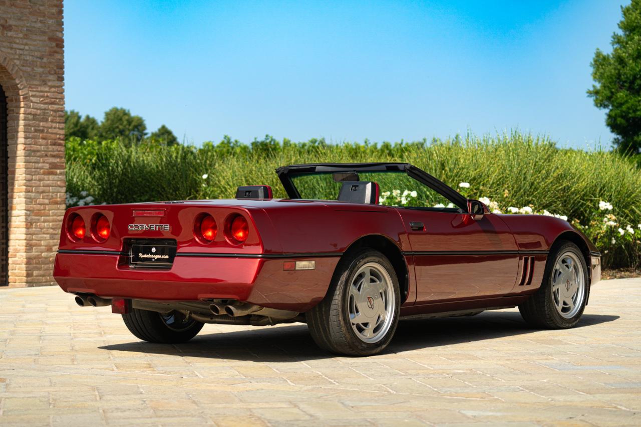 1987 Chevrolet Corvette C4 Convertible