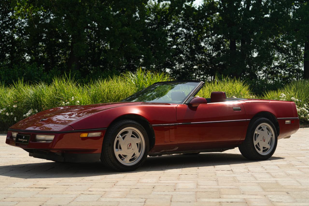 1987 Chevrolet Corvette C4 Convertible