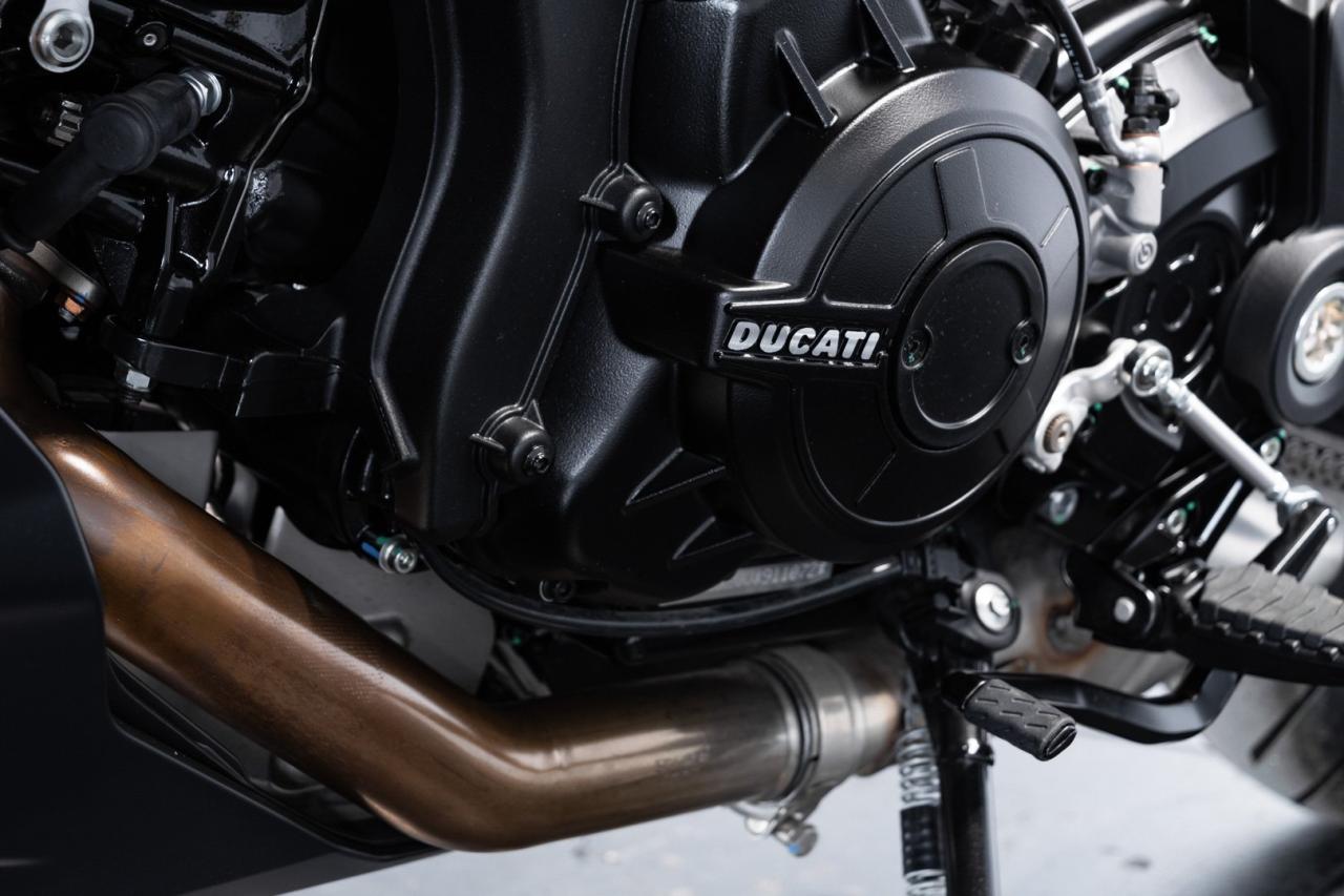 2022 Ducati DUCATI DIAVEL 1260 (KM 0)