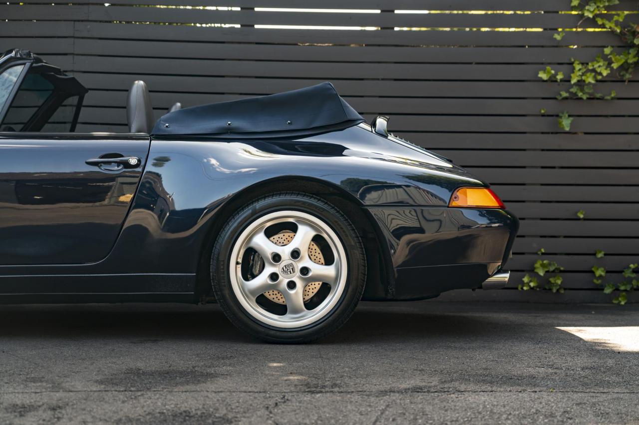 1996 Porsche 911 (993) Carrera Cabriolet