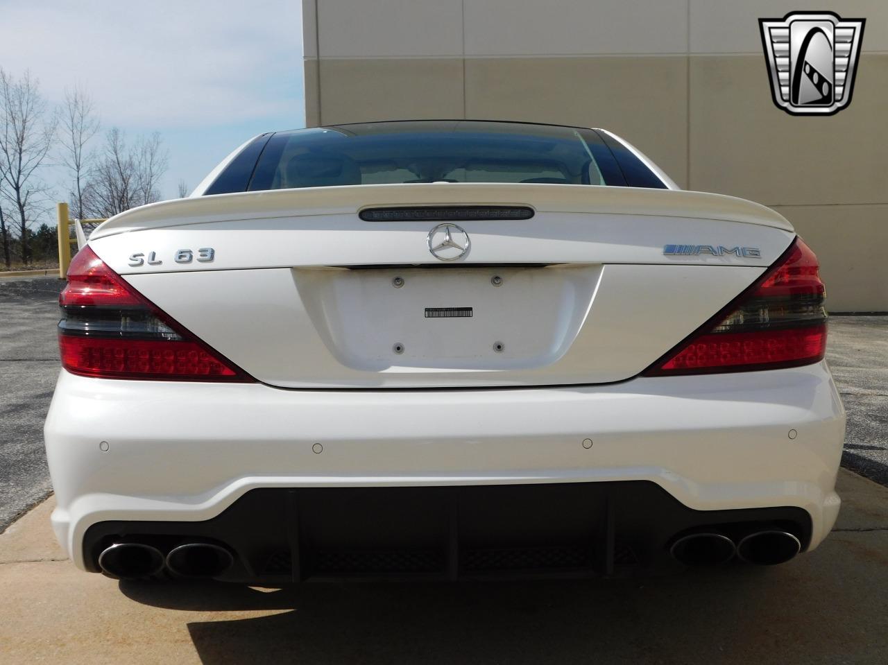 2011 Mercedes - Benz SL63