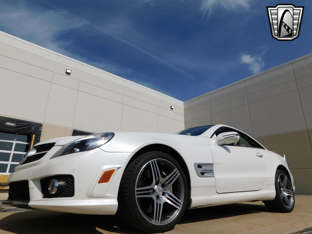 2011 Mercedes - Benz SL63