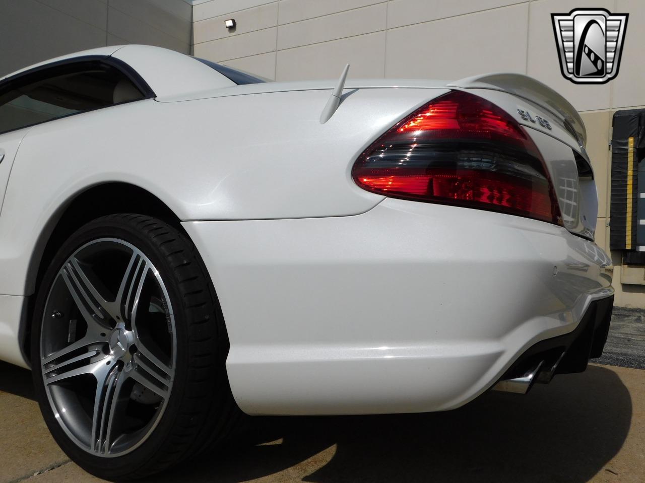 2011 Mercedes - Benz SL63