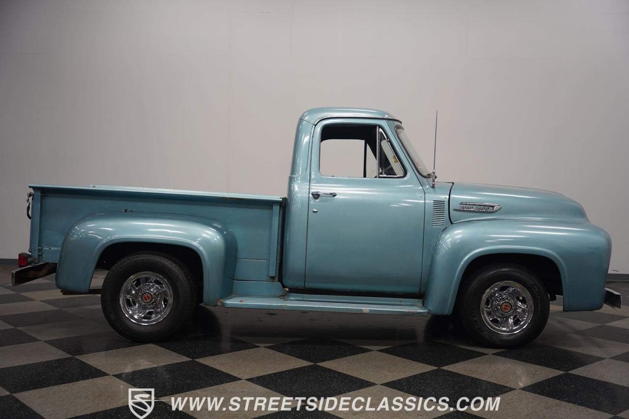 1953 Ford F-100