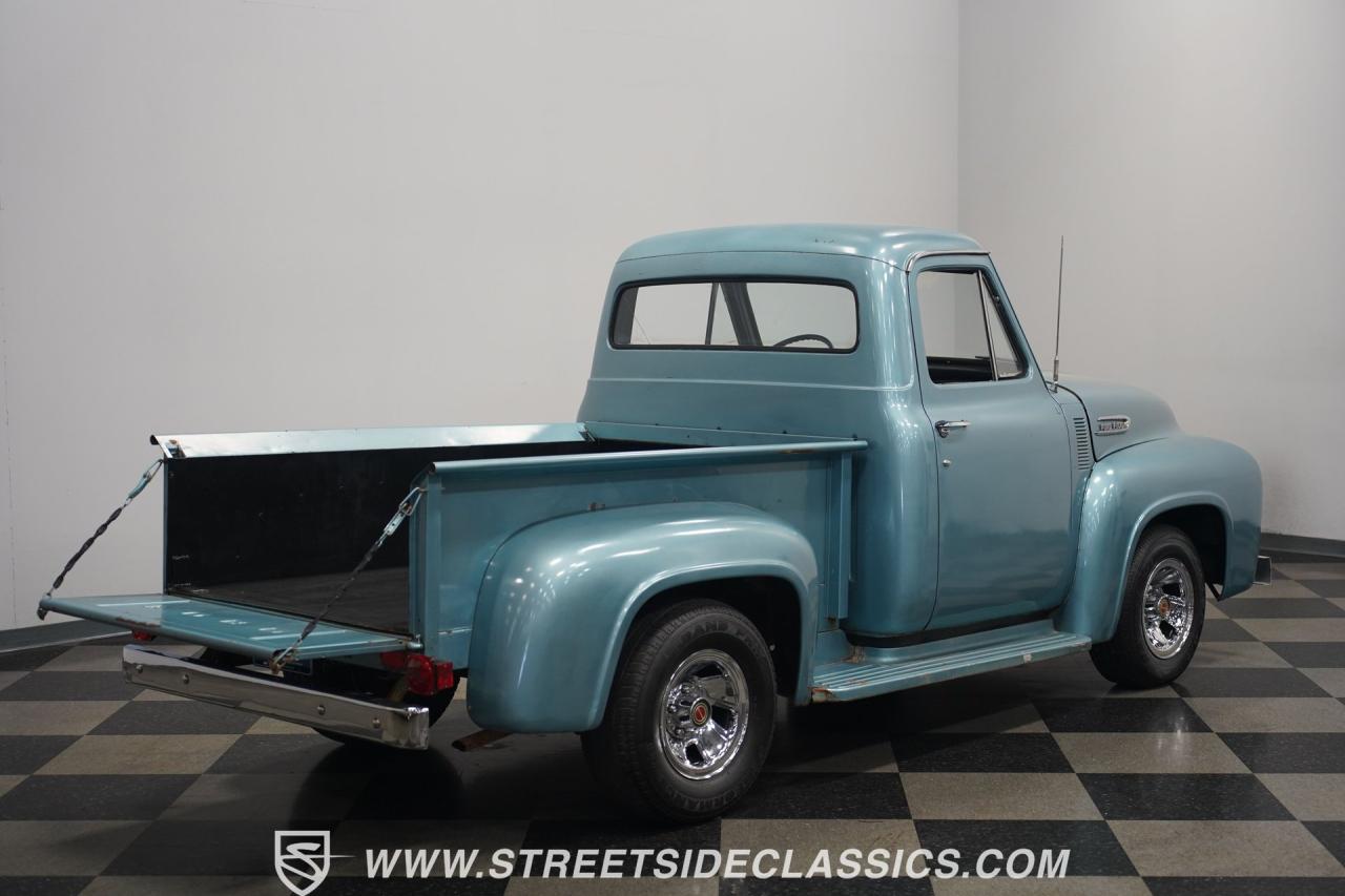 1953 Ford F-100