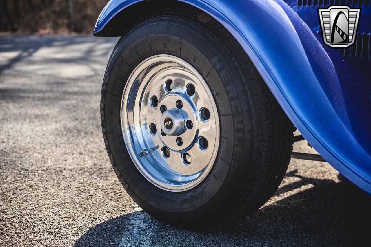 1929 Ford Roadster