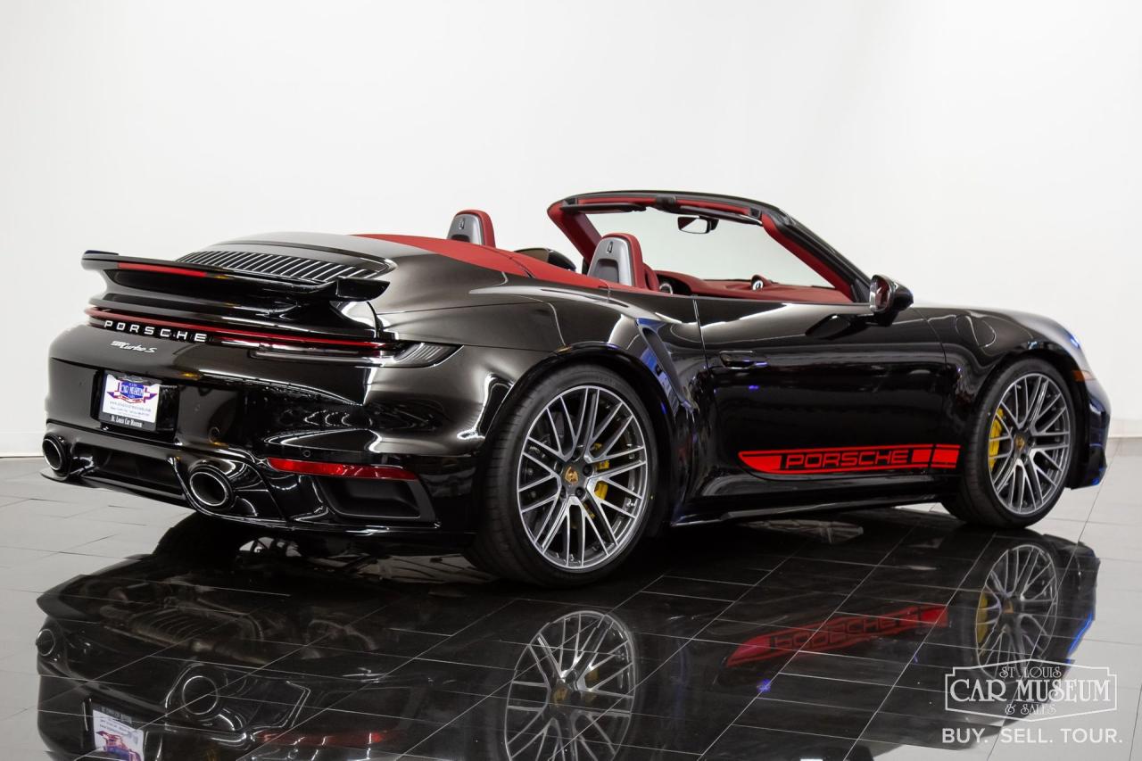 2024 Porsche 911 Turbo S Cabriolet