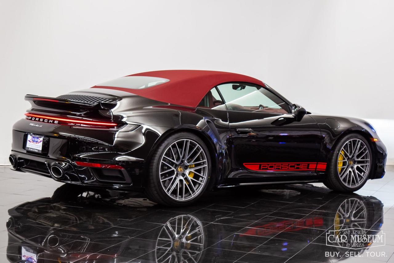 2024 Porsche 911 Turbo S Cabriolet