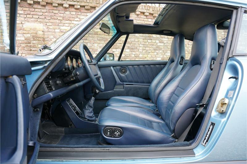 1986 Porsche 911 3.2 Carrera Coupe