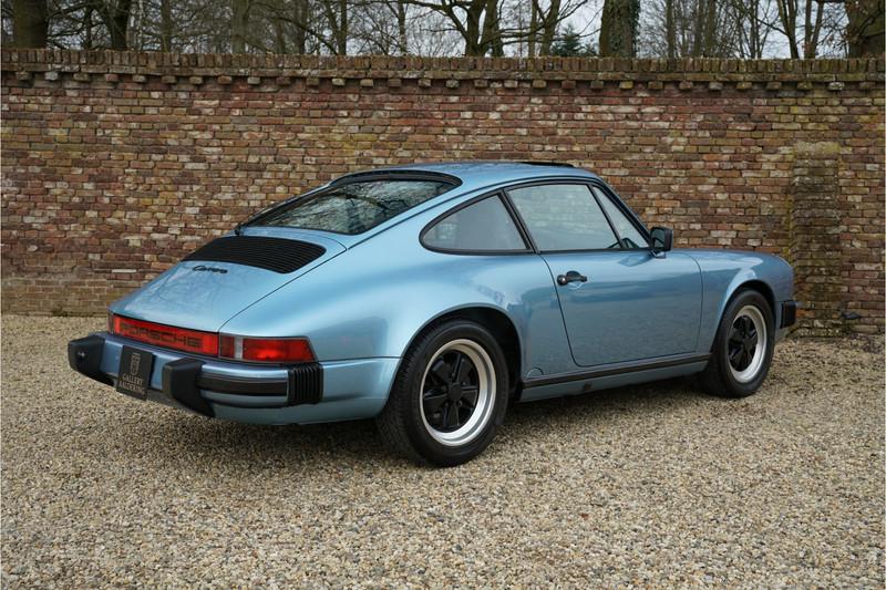 1986 Porsche 911 3.2 Carrera Coupe