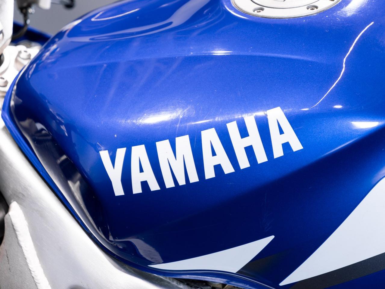 2001 Yamaha R6