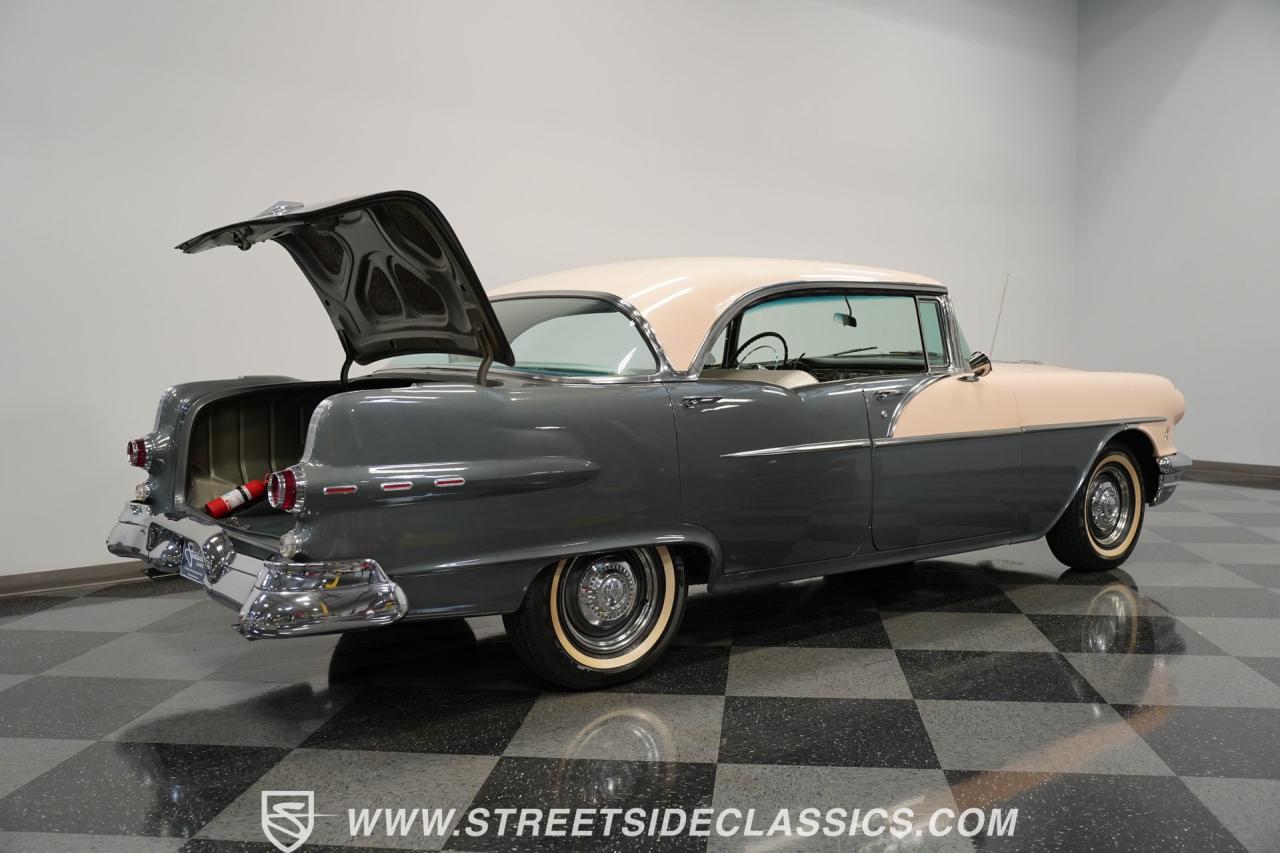 1956 Pontiac Catalina Chieftain