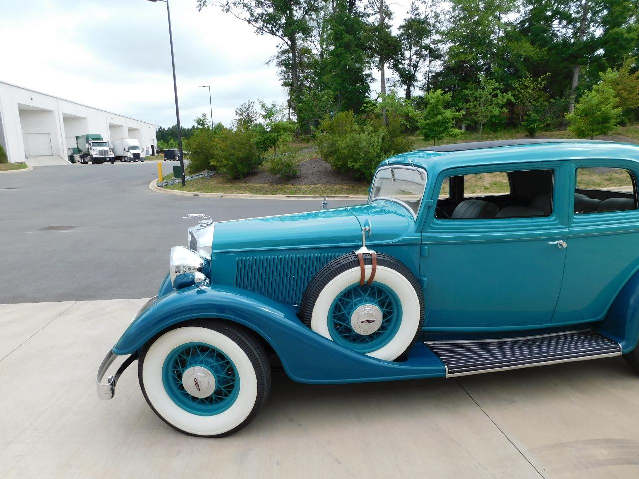 1933 Lincoln Coupe