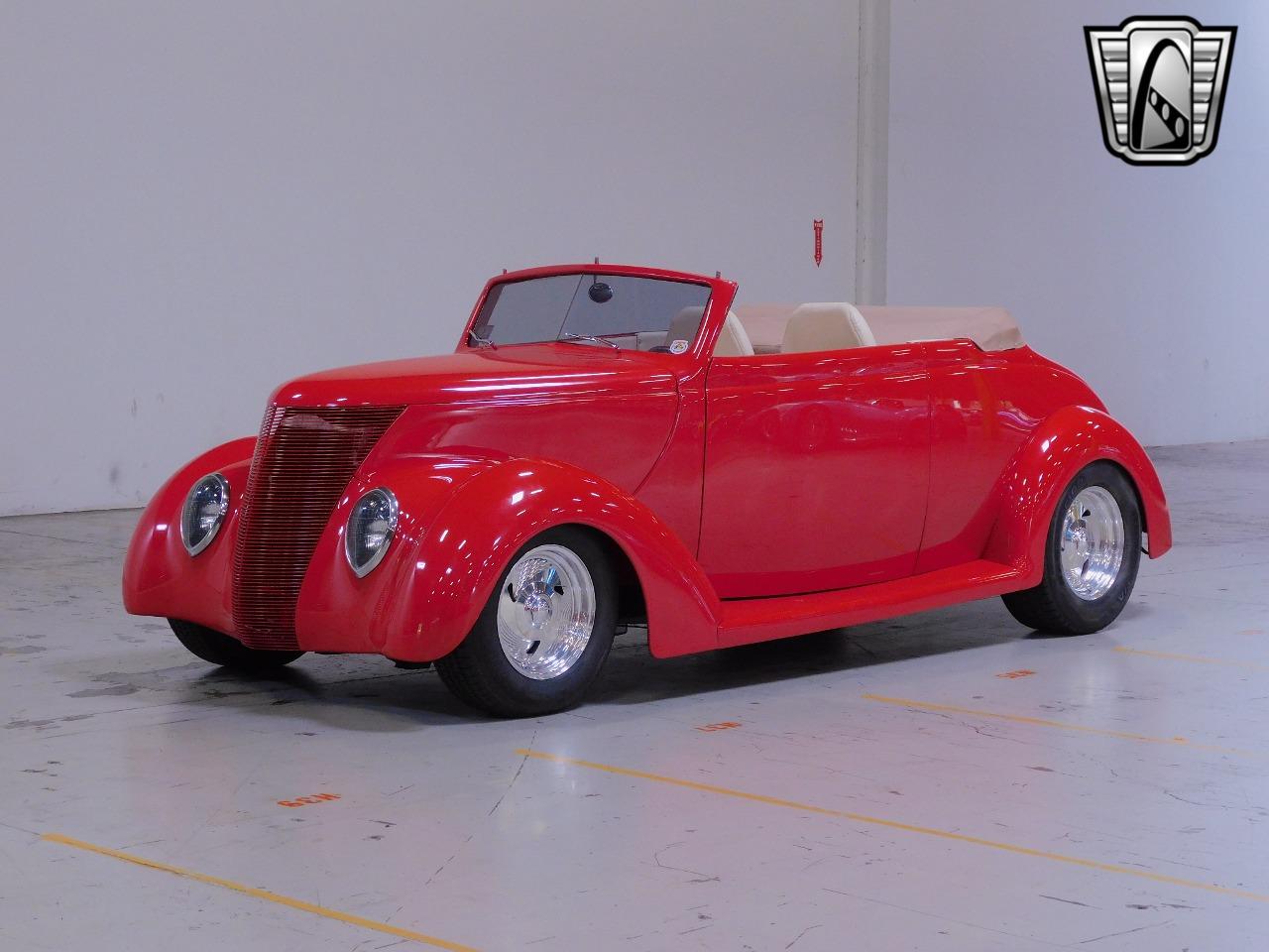 1938 Ford Cabriolet