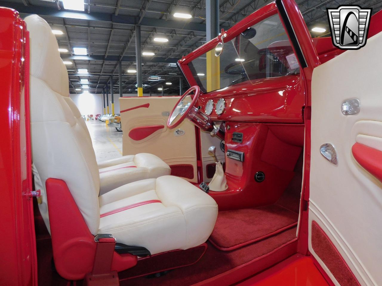 1938 Ford Cabriolet