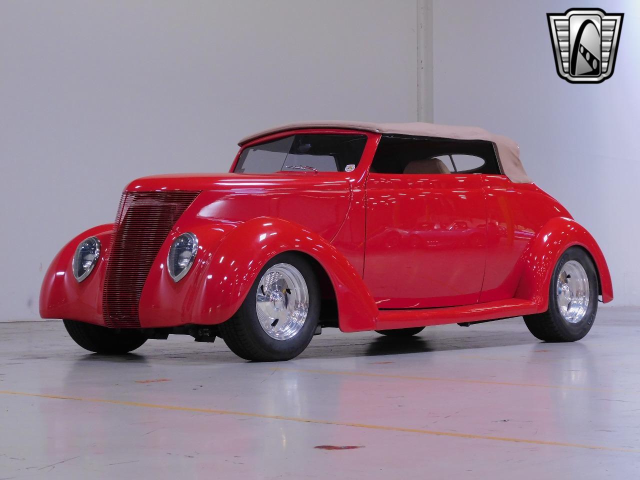 1938 Ford Cabriolet