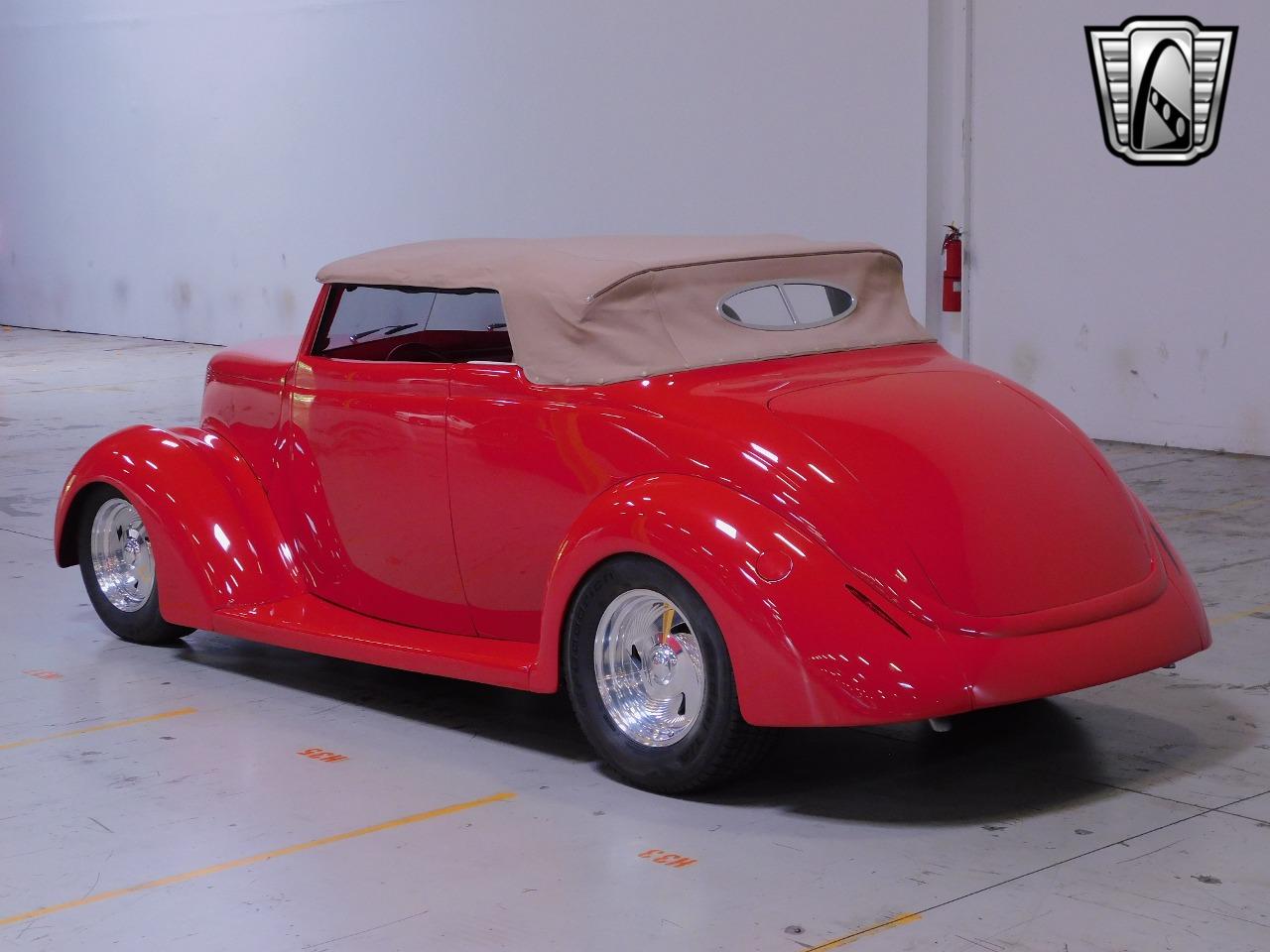 1938 Ford Cabriolet