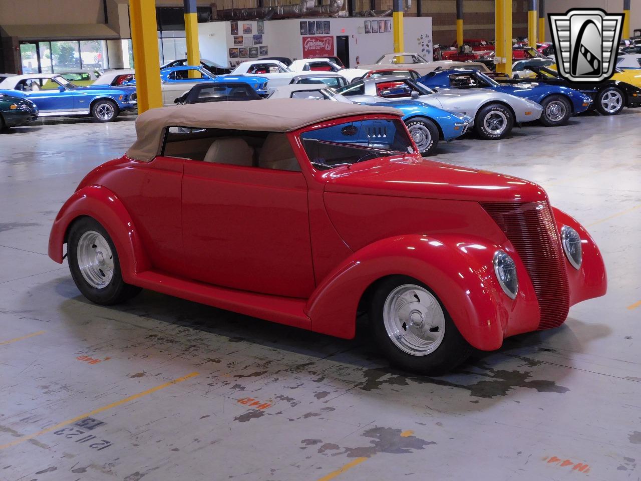 1938 Ford Cabriolet