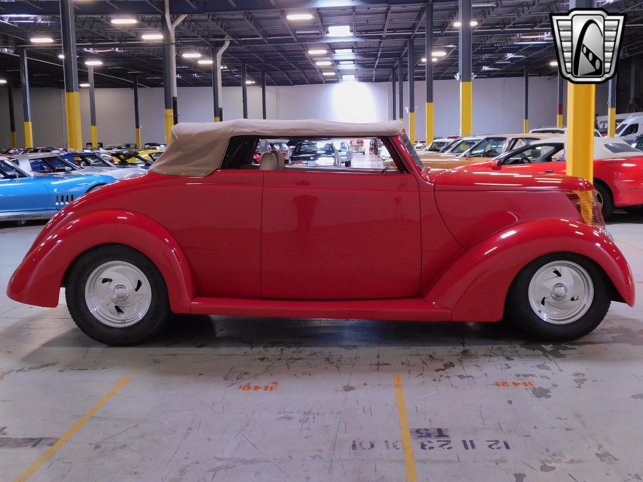 1938 Ford Cabriolet