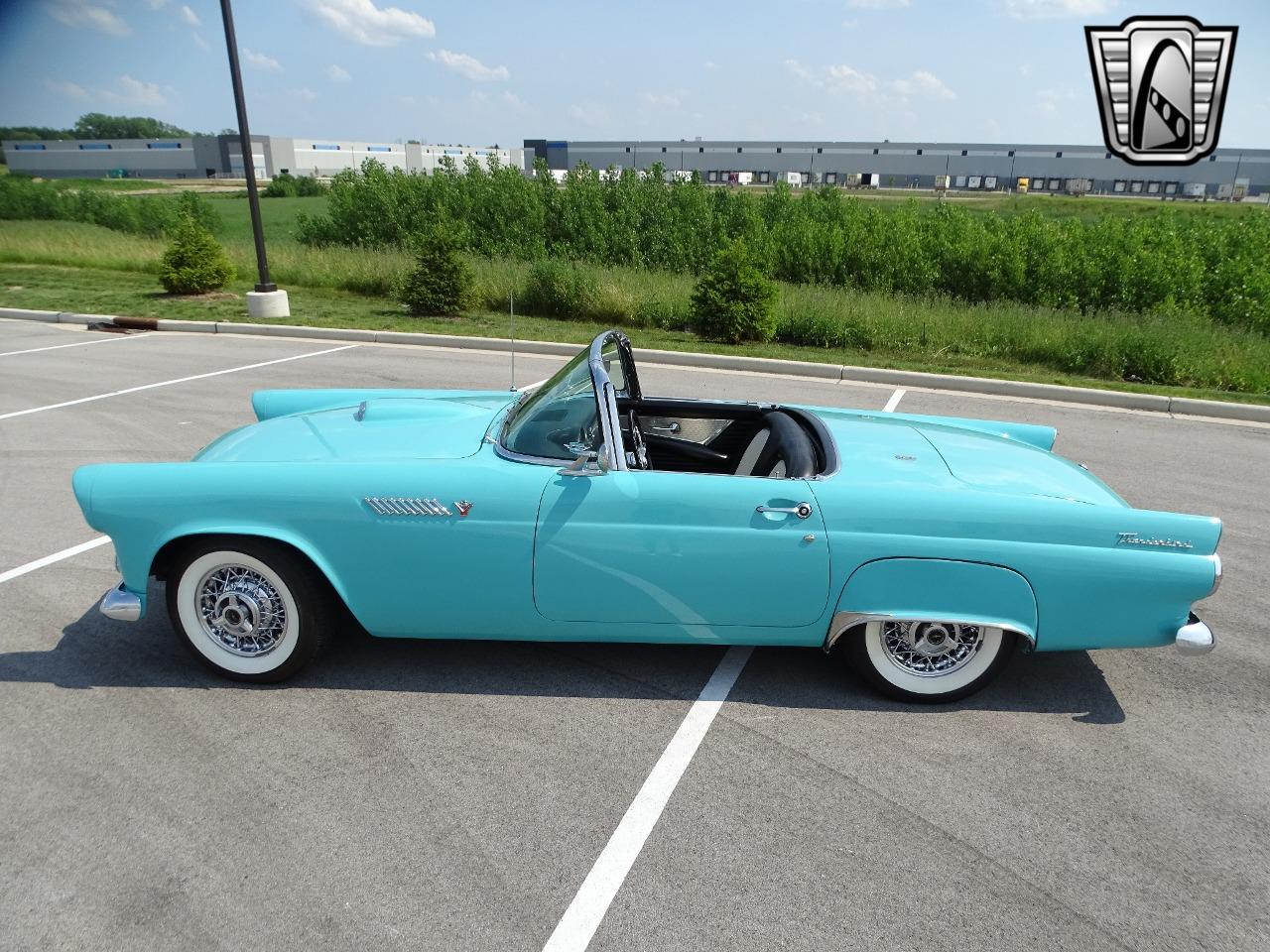 1955 Ford Thunderbird