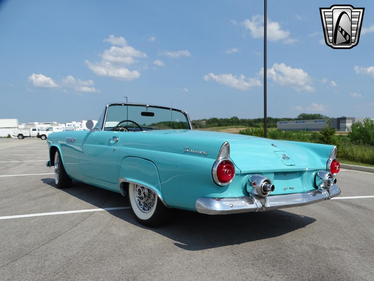 1955 Ford Thunderbird