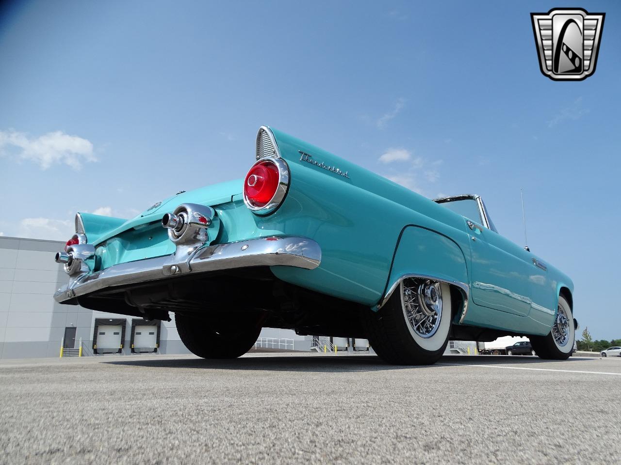 1955 Ford Thunderbird