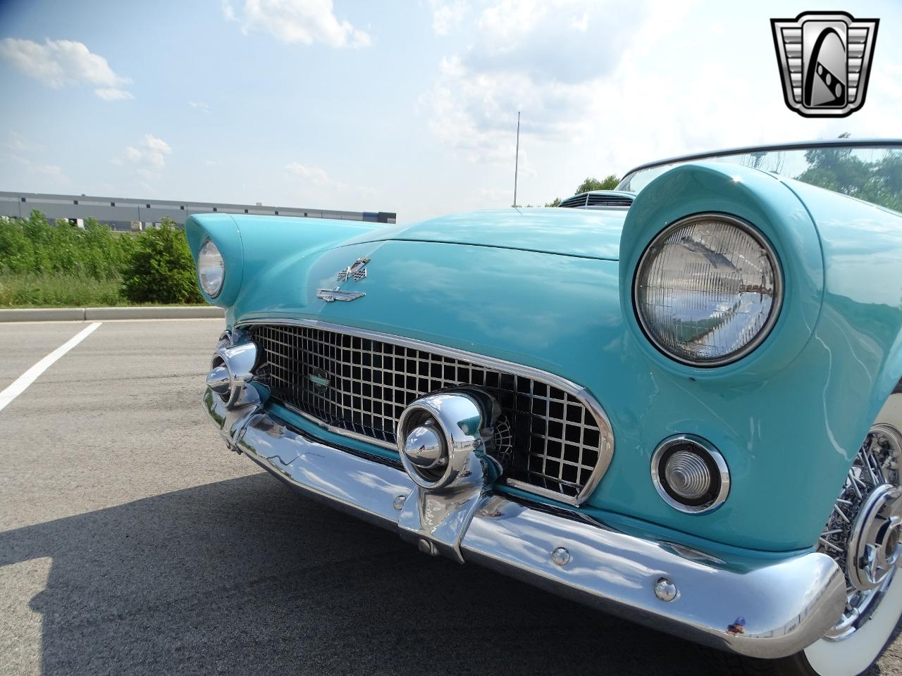 1955 Ford Thunderbird