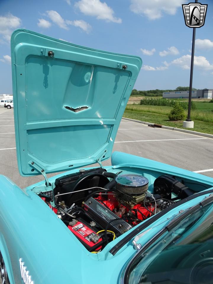 1955 Ford Thunderbird