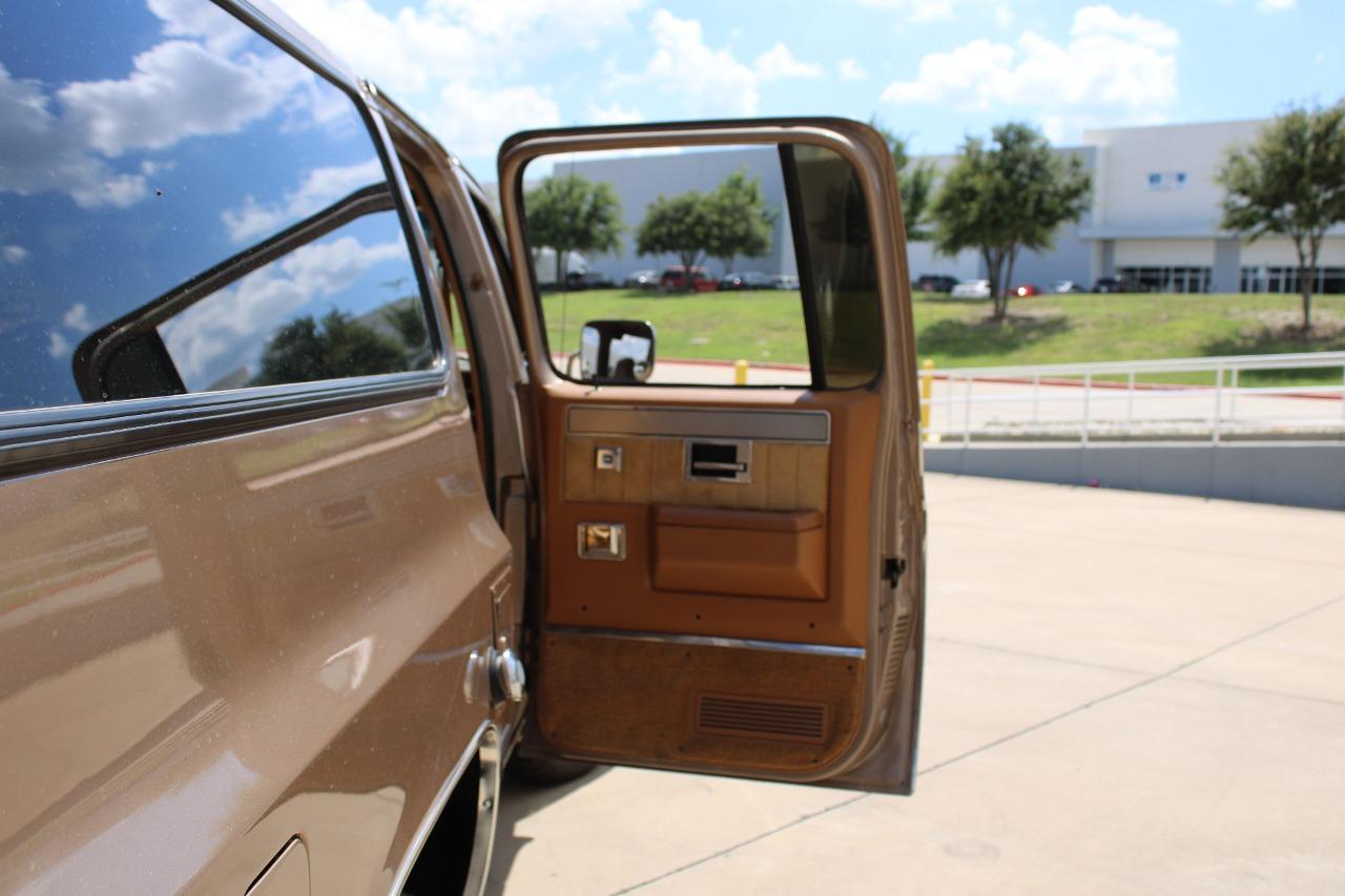 1988 Chevrolet Suburban