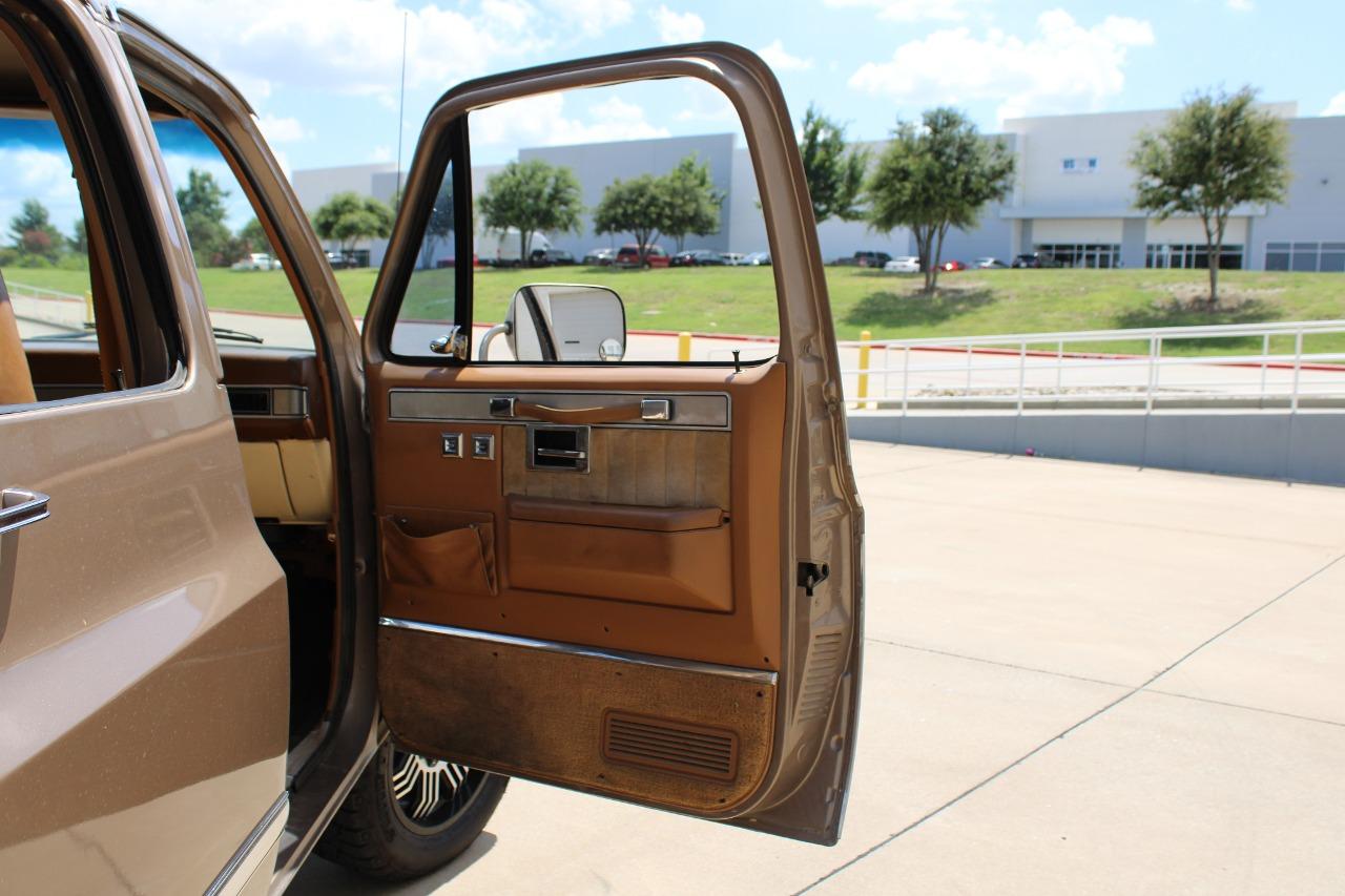 1988 Chevrolet Suburban