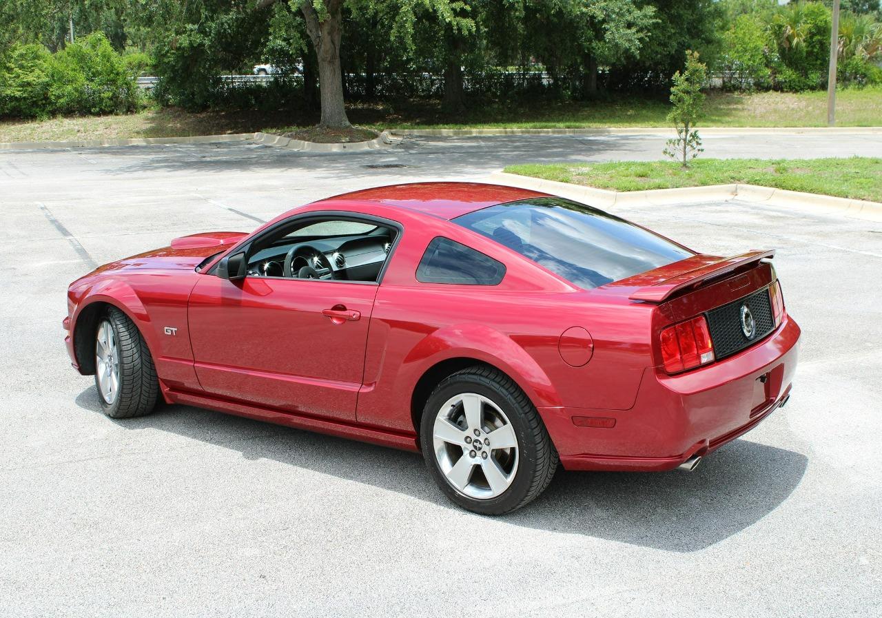 2007 Ford Mustang