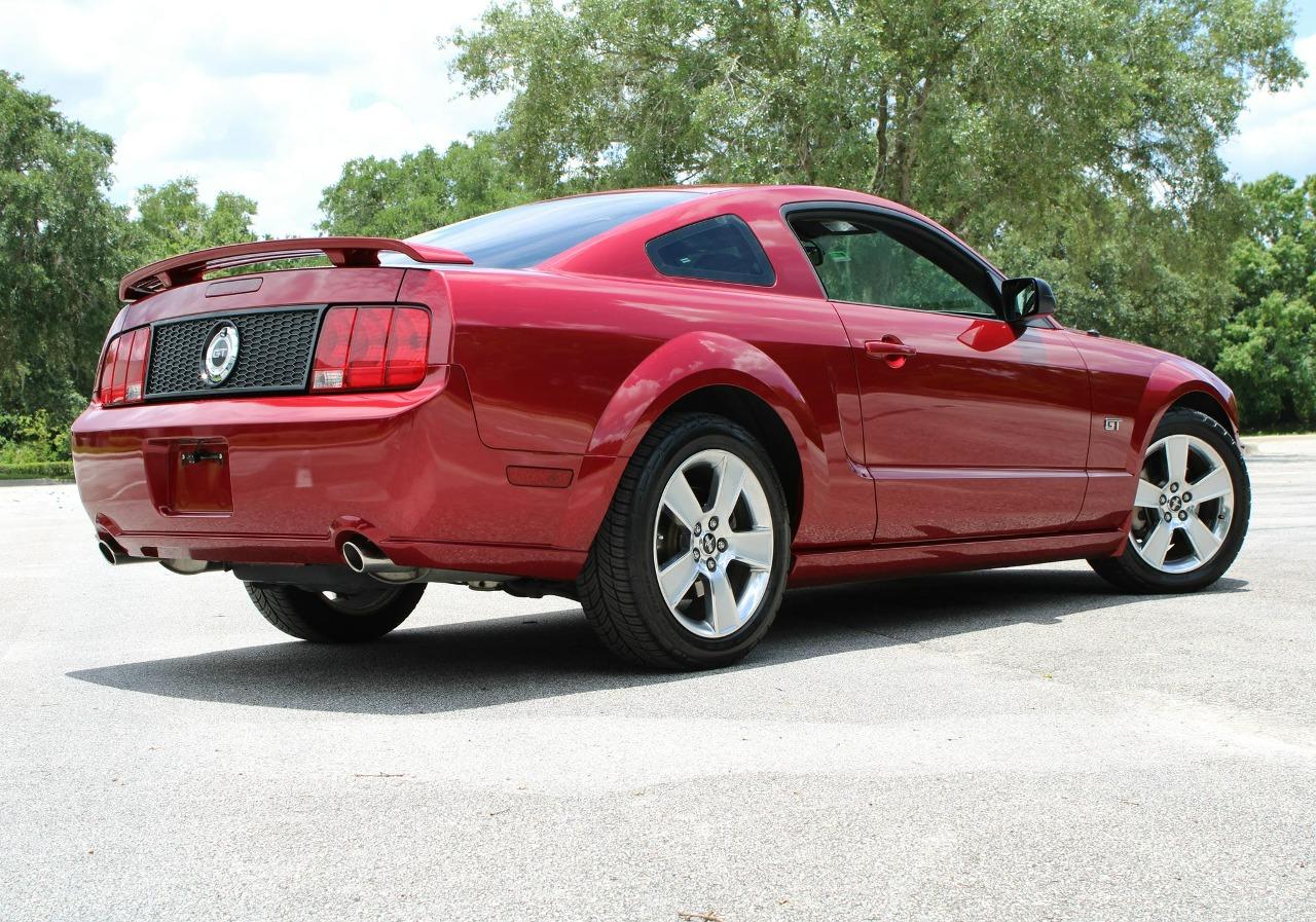 2007 Ford Mustang