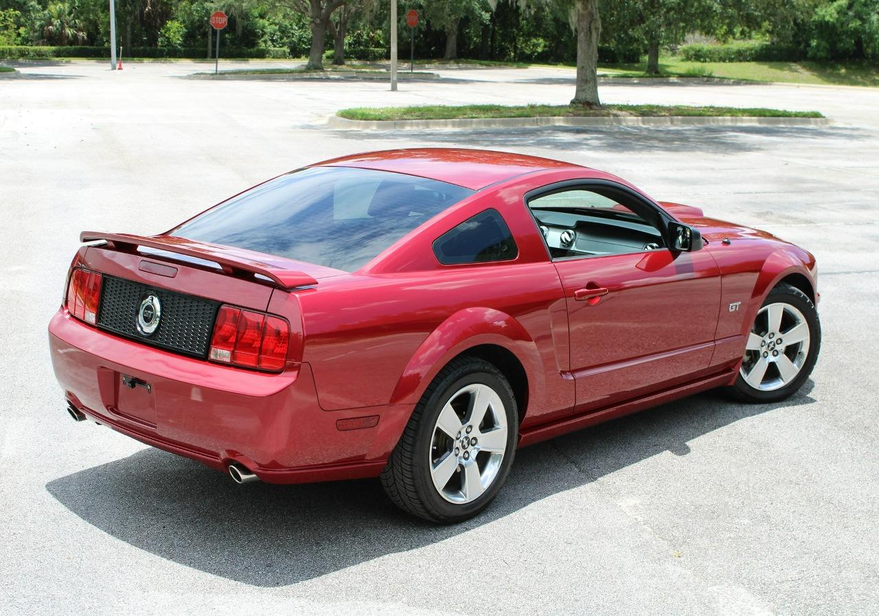 2007 Ford Mustang