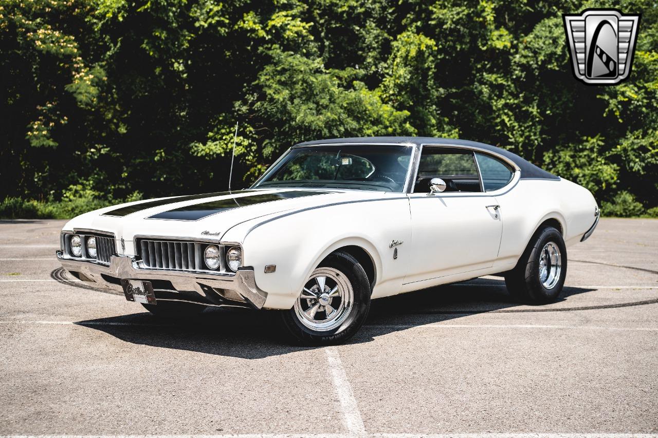 1969 Oldsmobile Cutlass