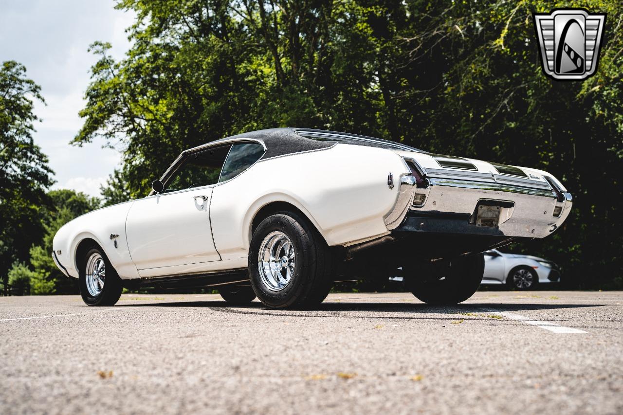 1969 Oldsmobile Cutlass