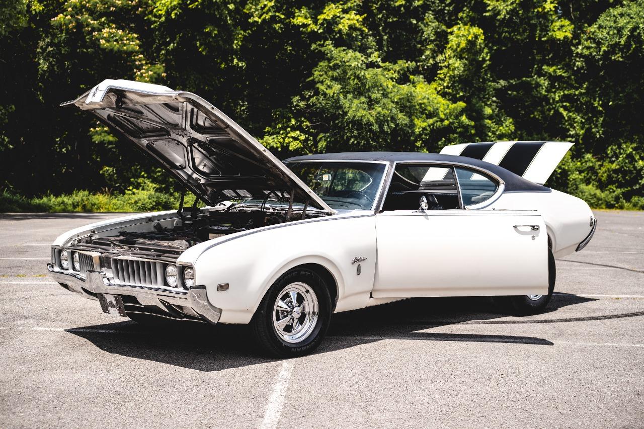 1969 Oldsmobile Cutlass