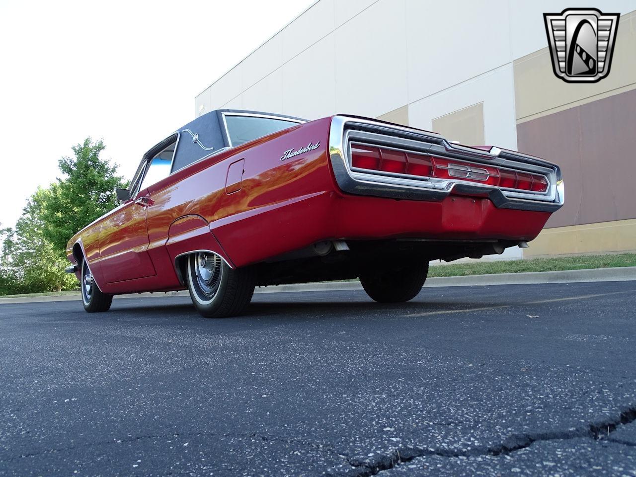 1966 Ford Thunderbird