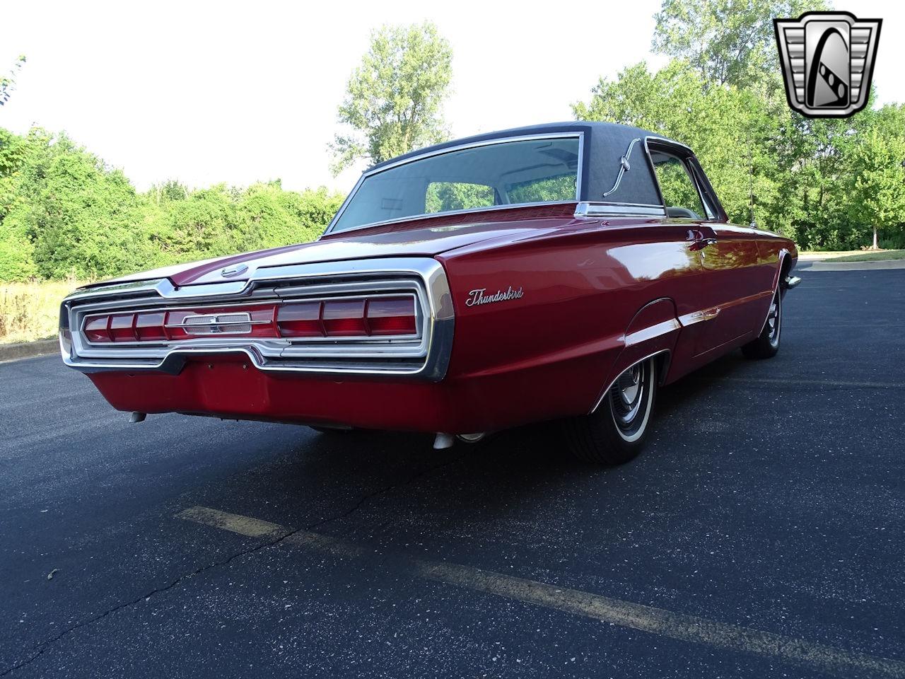 1966 Ford Thunderbird